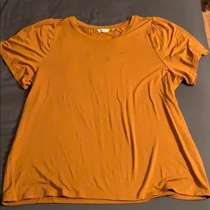 Soft ochre coloured t-shirt